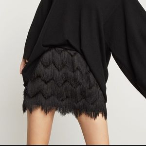 BCBG MaxAzria women’s mini skirt crochet fringe XS